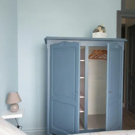 Au Bon Air Apartment